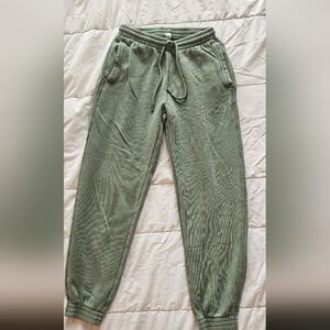 Aerie Green Joggers size Small